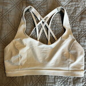 Lululemon White Energy Bra sz 10 USED